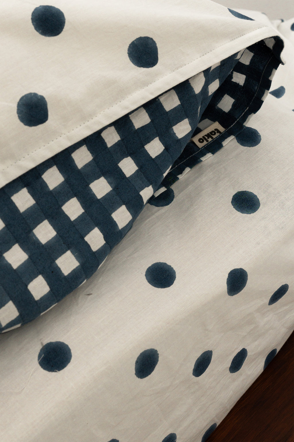 Dot by Dot Indigo Bedsheet