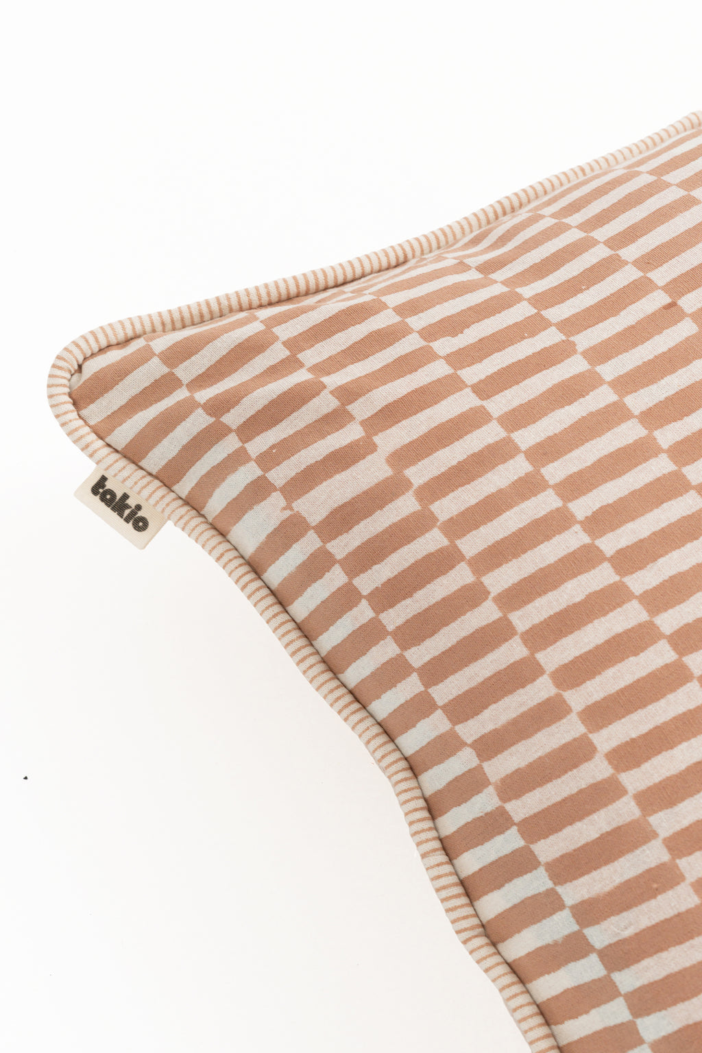 Mitti Lumbar Pillow