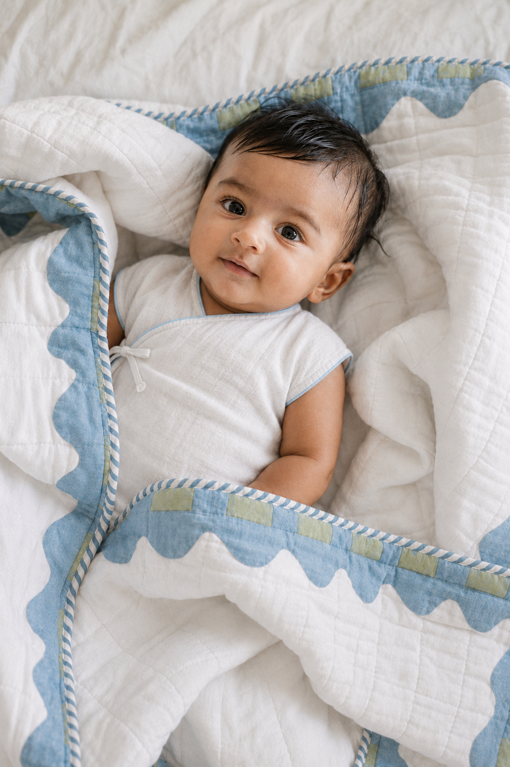 Scallop & Checks Kids Quilt